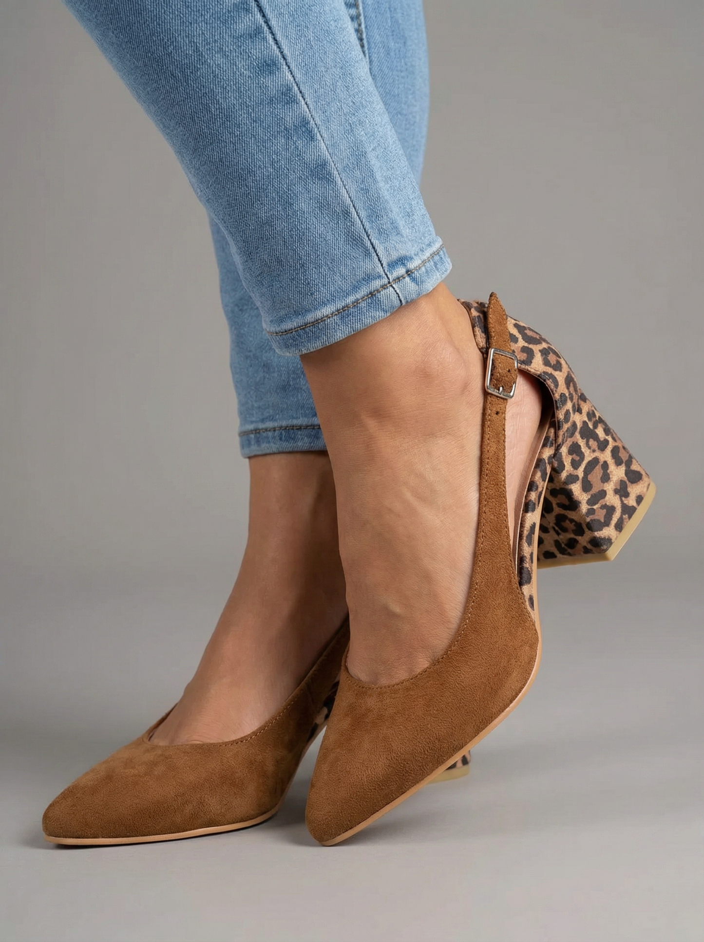Venezia Classico – slingback s podpatkem se zvířecím vzorem